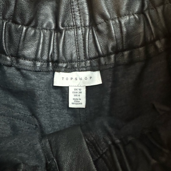 TopShop women's high waisted faux leather shorts SAME DAY SHIP - Picture 3 of 3